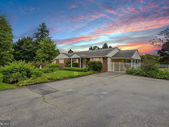 2nd image of 2084 Dutton Mill Rd