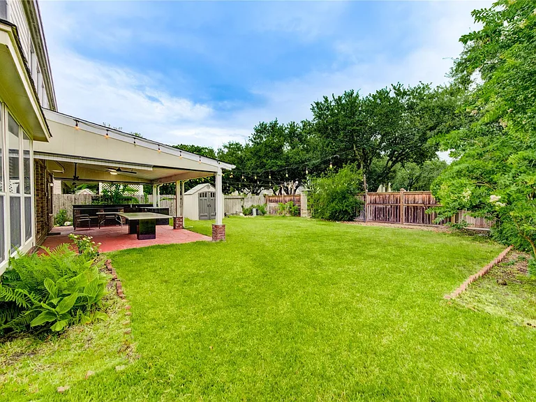 22122 Shady Heath Ln — Photo 40