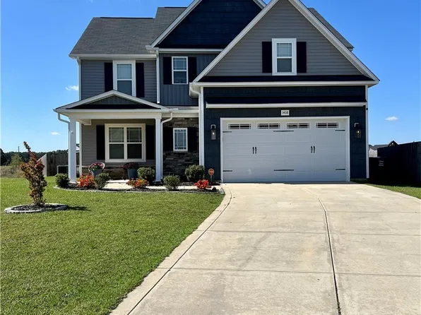 1408 Amen Court, Hope Mills, NC 28348