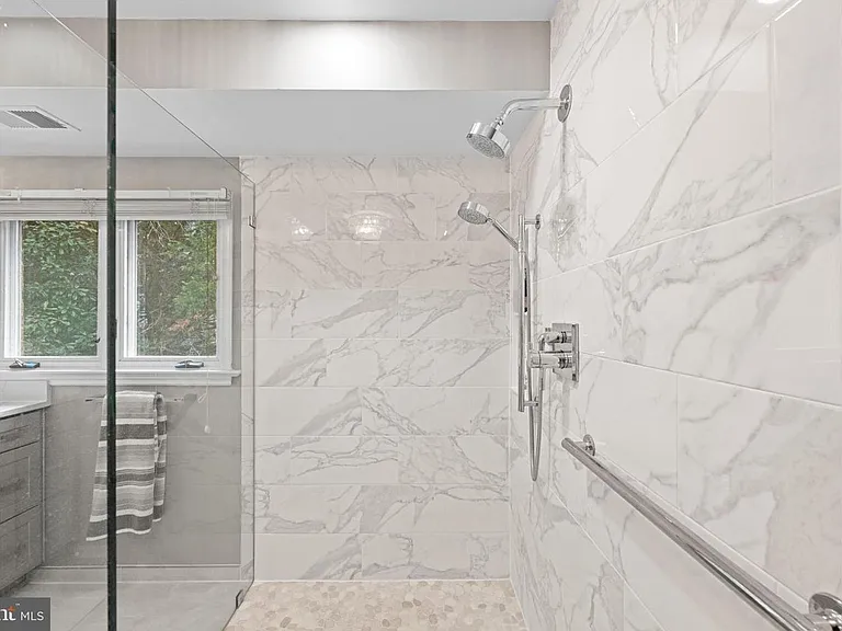 5120 Warren Pl NW — Photo 27