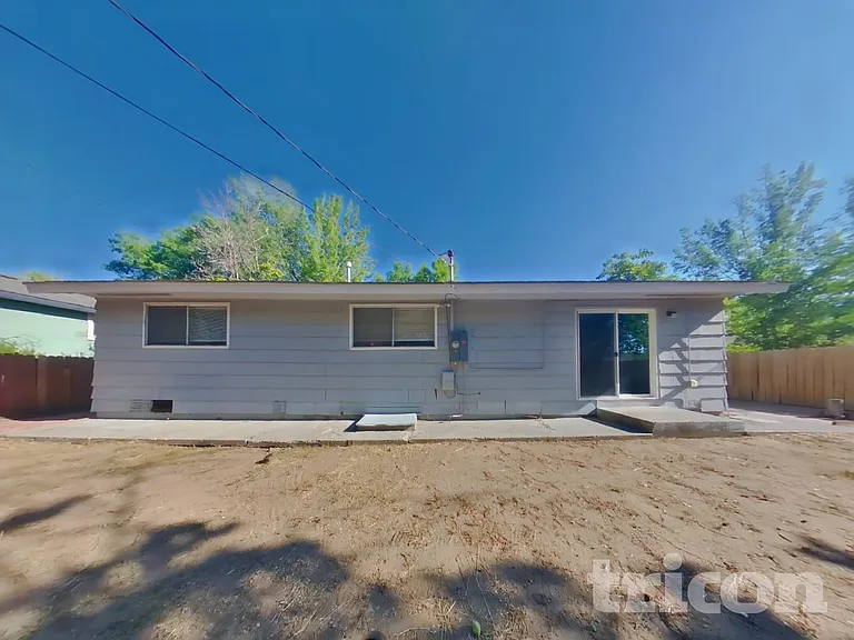 2830 Judith Ln — Photo 16