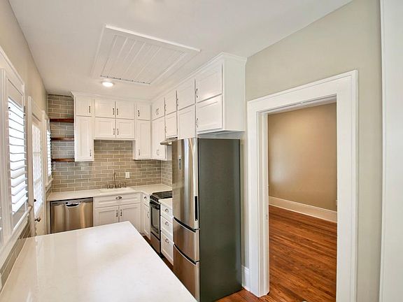 unit 4222 Kitchen