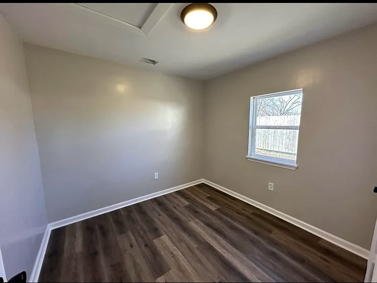 1141 S Virginia Ave #1/2 — Photo 6