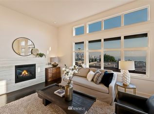 1 Ward St #PENTHOUSE W, Seattle, WA