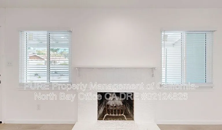 480 Washington Ct — Photo 37