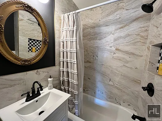 Rented by Highline Residential | media 4