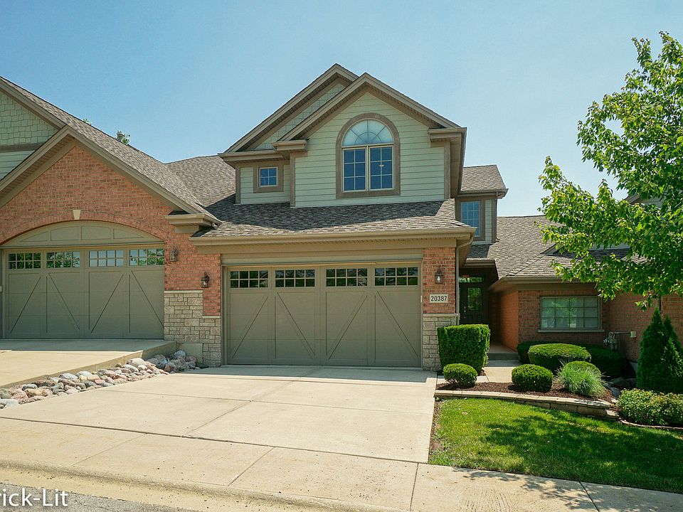 1st image of 20387 Grosse Point Dr
