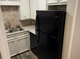 819 Hardy Springs Cir #C, McAlester, OK 74501