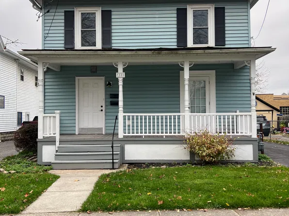 18 South St, Le Roy, NY