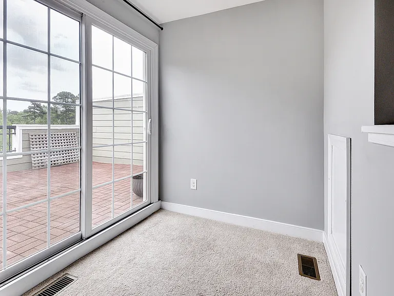 4939 Settlers Market Blvd — Photo 32