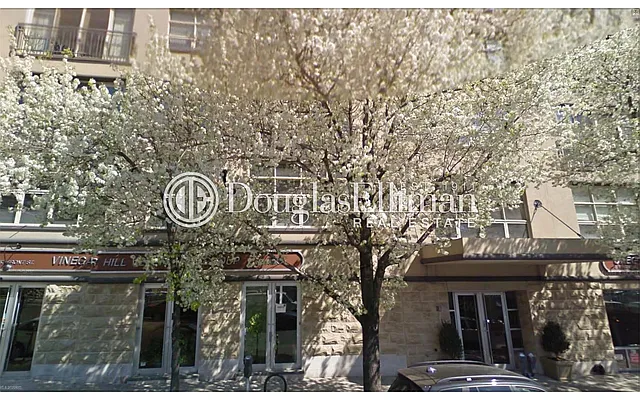Sold by Douglas Elliman | media 15