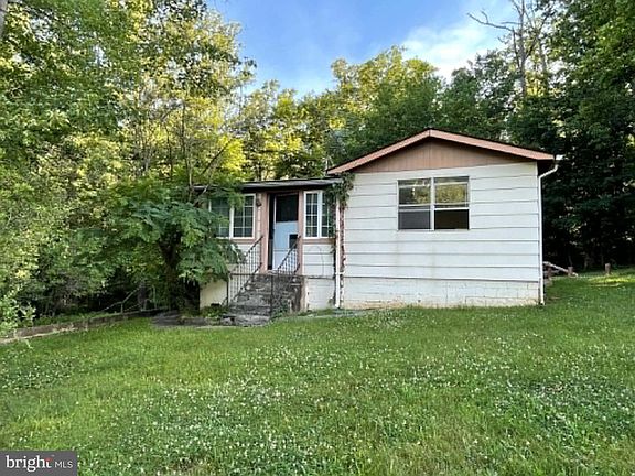 2nd image of 6040 Coon Tree Rd