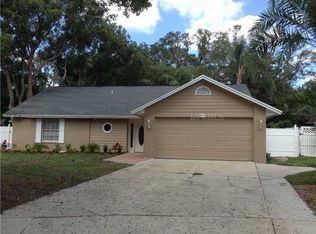 4512 Eden Woods Cir, Orlando, FL 32810