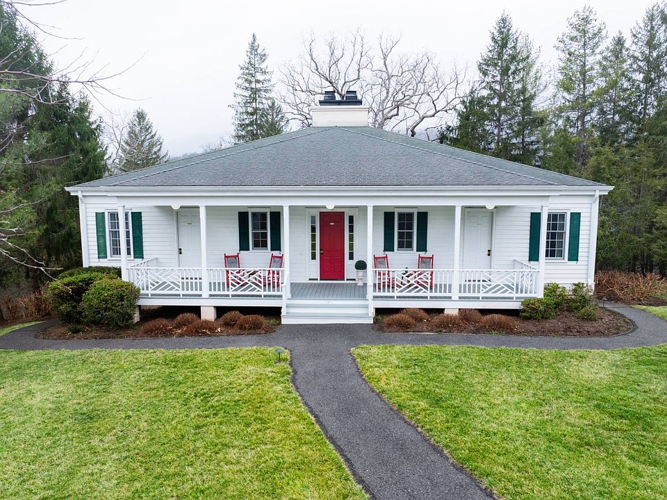 1st image of 170 Copeland Hill Dr