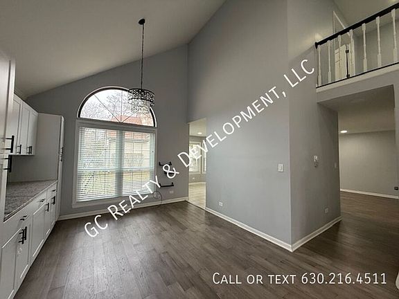 5th image of 100 Chatsworth Cir
