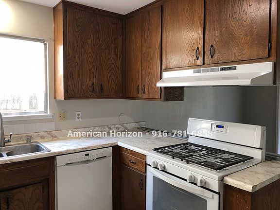 5th image of 7401 Danfield Cir