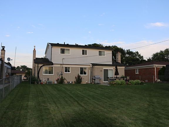 4th image of 35221 Lana Ln