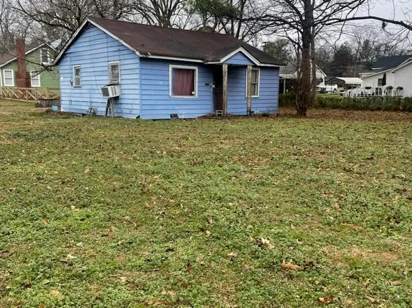 340 S Main St, Henning, TN 38041