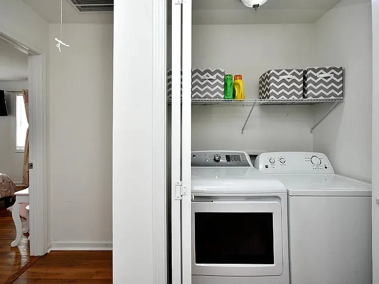 4 Blossom Dr — Photo 3