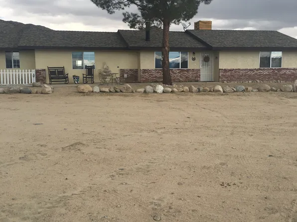 8949 Desert Willow Trl #A/b, Morongo Valley, CA 92256