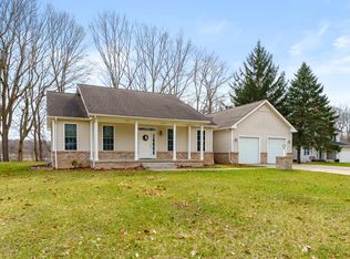 3220 Fairhaven Dr, Allegan, MI 49010