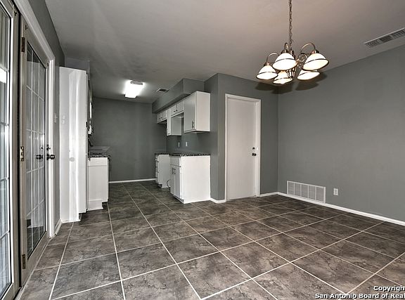 5th image of 6142 Fir Valley Dr