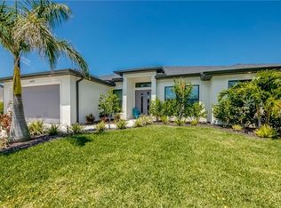 4402 SW 18th Place Cpe, Coral, FL 33914
