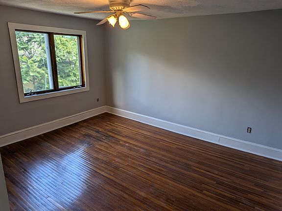 4th image of 513 E Grant St #2