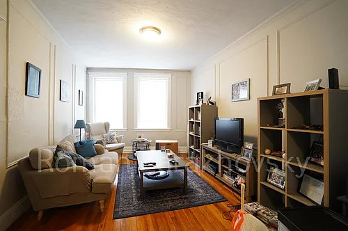170 Kelton St #14 Photo 1 170 Kelton St #14 Photo 1