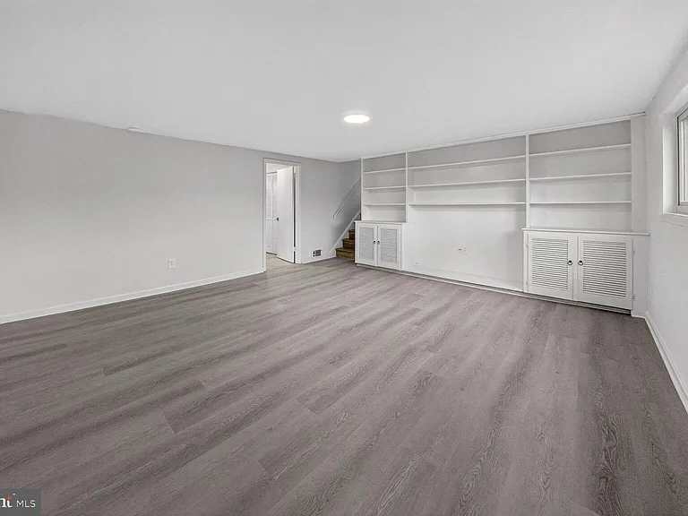 9902 Carnegie Ter — Photo 16