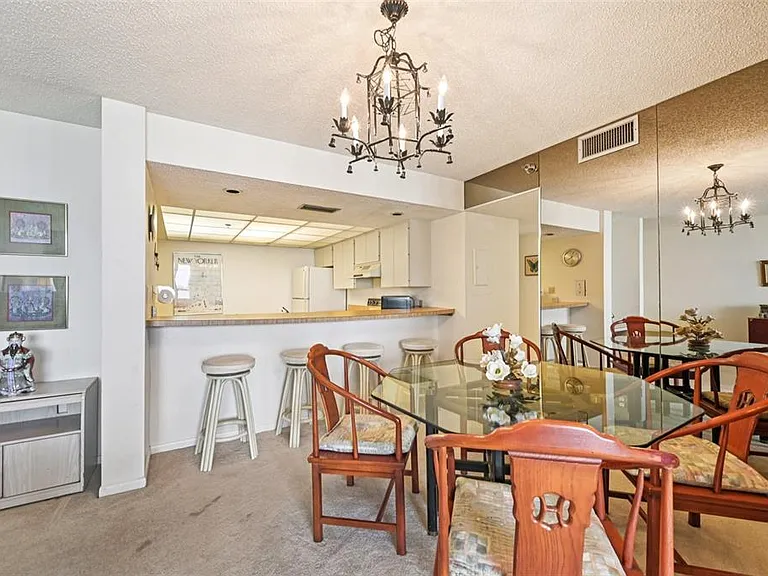 11 Sunset Dr #502 — Photo 26