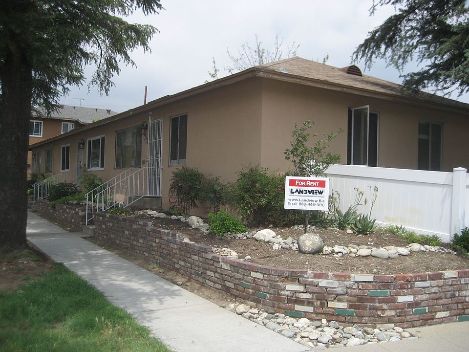 1st image of 922 N McKeever Ave