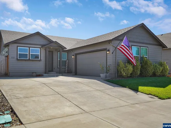 1521 Washington St, Independence, OR 97351