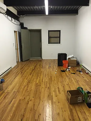 Rented by Bezell Group | media 13