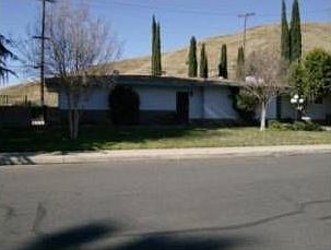 1st image of 3216 Miramonte Dr