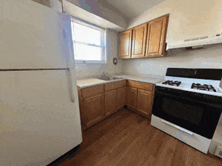 9415 Lansford St — Photo 11