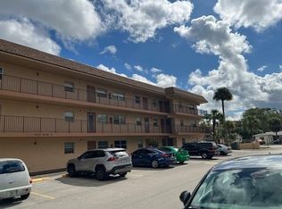 4191 NW 26th St #354, Lauderhill, FL 33313