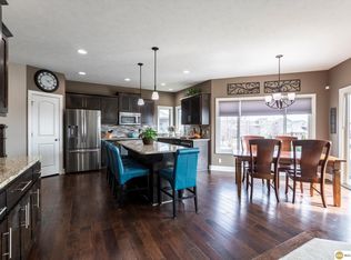 17665 Burdette St, Omaha, NE 68116