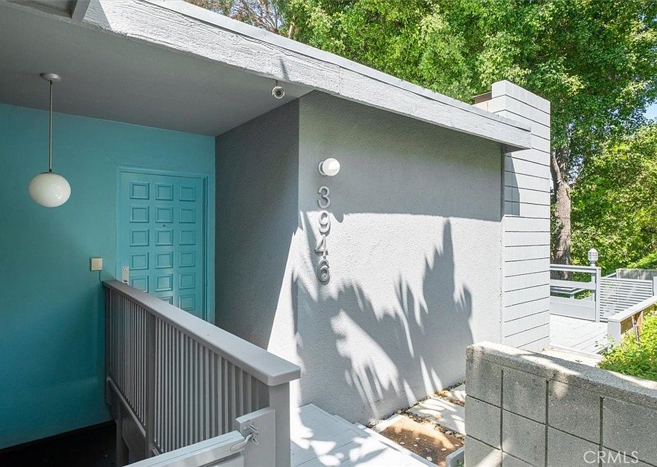 1st image of 3946 Alta Mesa Dr