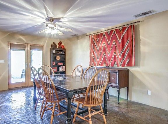 5th image of 3248 E Corrine Dr