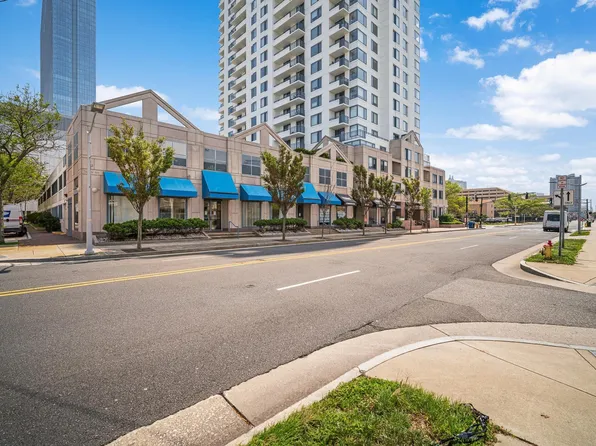 526 Pacific Ave APT 604, Atlantic City, NJ 08401