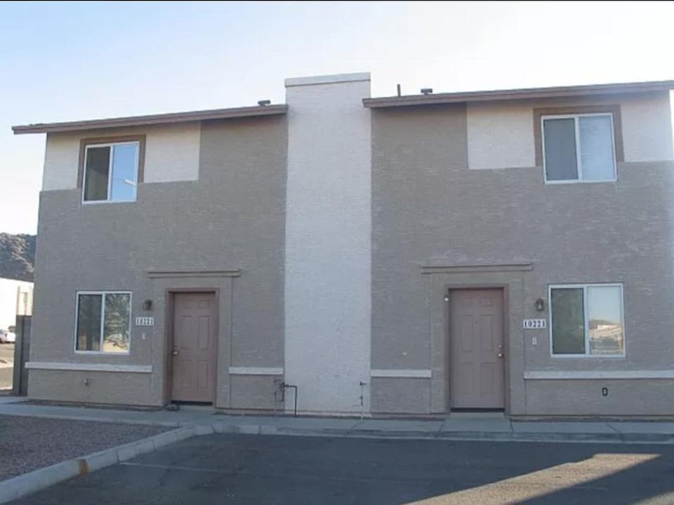1st image of 10221 N 11th Ave Unit 2