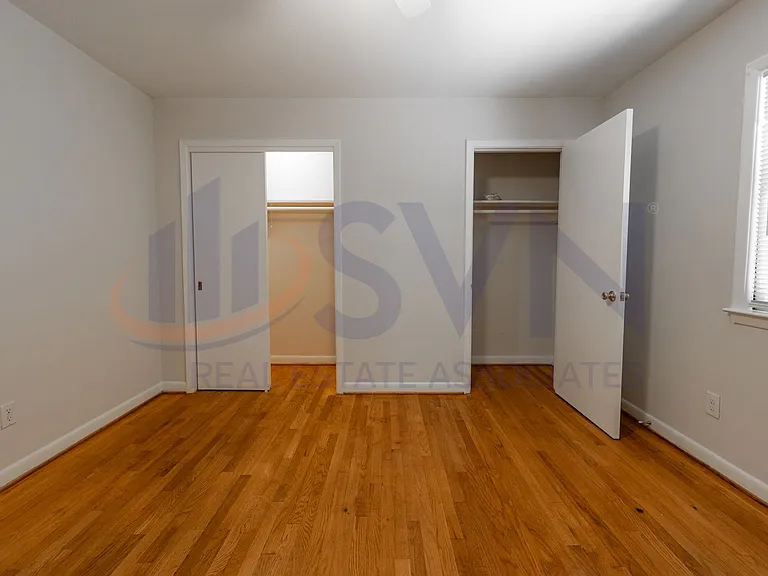 406 N Estes Dr — Photo 16