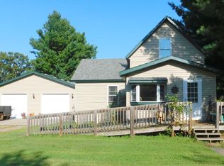 209 11th St SW, Little Falls, MN 56345