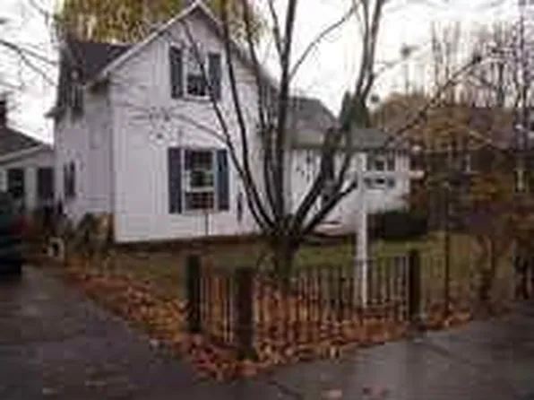 617 Lake St, Eau Claire, WI 54703