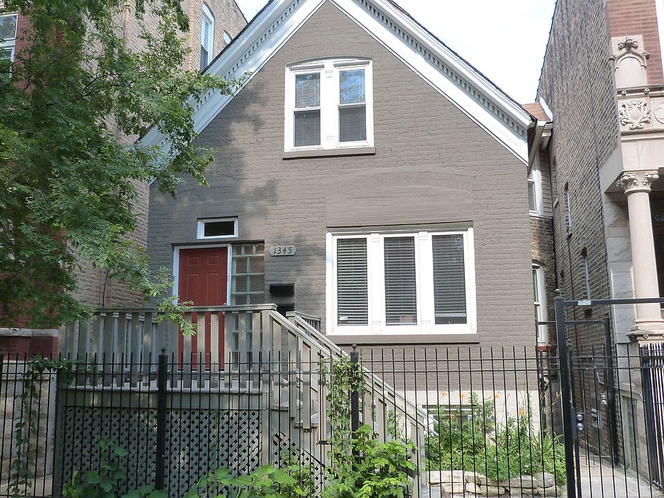 1st image of 1345 N Artesian Ave