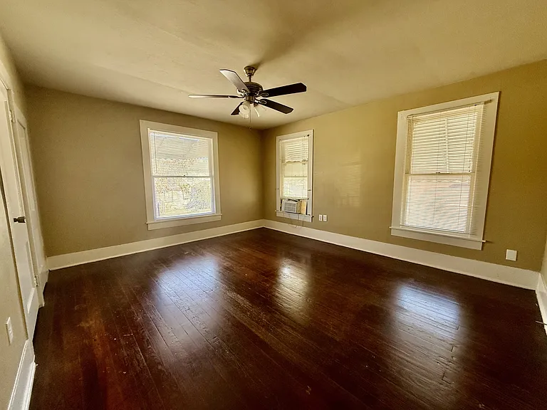 3100 Avenue G #200 — Photo 9