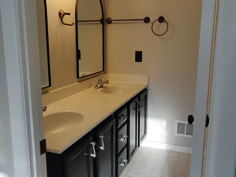 5374 Eliots Oak Rd — Photo 15