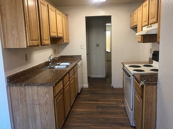 2nd image of 3950 Clear Acre Ln APT 271