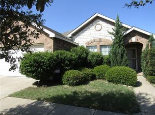 12721 Foxpaw Trl, Fort Worth, TX 76244
